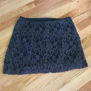 Gap Lace Mini Skirt, size 2